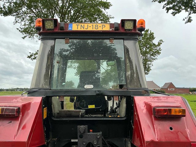 1995 case ih 4230 xl vierwielaangedreven landbouwtractor - afbeelding 4 van  38
