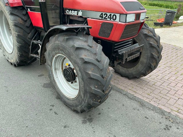 1995 case ih 4230 xl vierwielaangedreven landbouwtractor - afbeelding 11 van  38