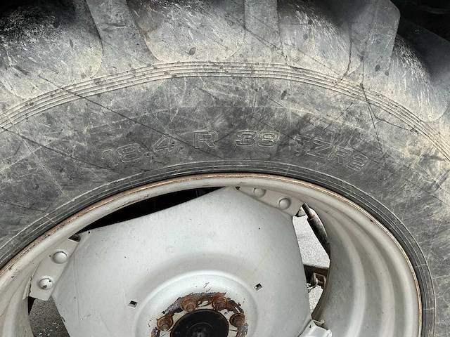 1995 case ih 4230 xl vierwielaangedreven landbouwtractor - afbeelding 17 van  38