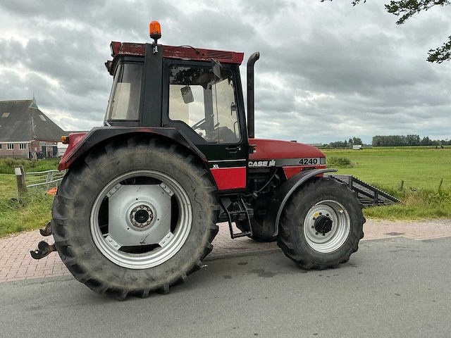 1995 case ih 4230 xl vierwielaangedreven landbouwtractor - afbeelding 36 van  38