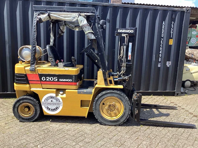 1995 daewoo 320s vorkheftruck - afbeelding 15 van  17
