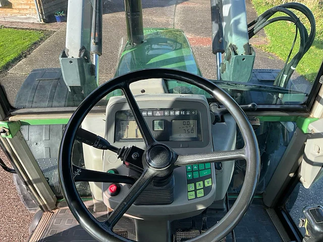 1995 fendt favorit 512c turboshift vierwielaangedreven landbouwtractor met voorlader - afbeelding 27 van  47