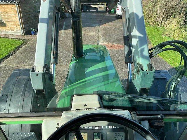 1995 fendt favorit 512c turboshift vierwielaangedreven landbouwtractor met voorlader - afbeelding 37 van  47