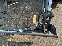 1995 fendt favorit 512c turboshift vierwielaangedreven landbouwtractor met voorlader - afbeelding 40 van  47