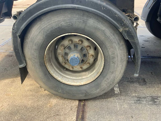 1995 floor flo-17-30h oplegger met hiab kraan - afbeelding 8 van  37