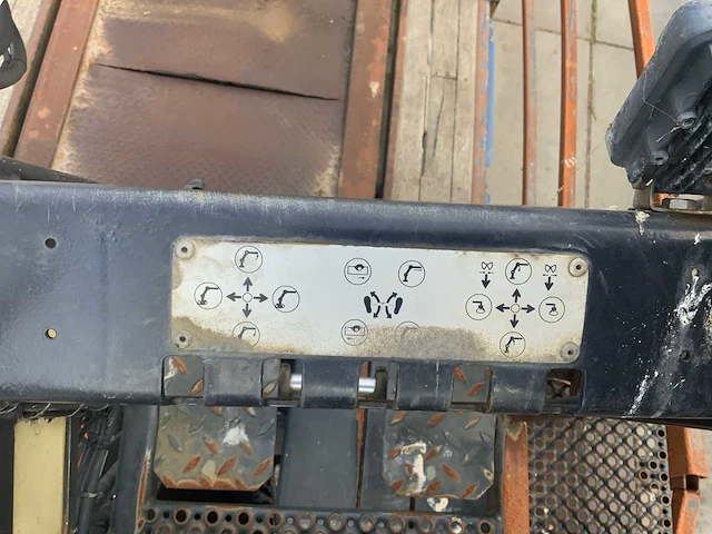 1995 floor flo-17-30h oplegger met hiab kraan - afbeelding 28 van  37