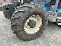 1995 ford 8670 new holland vierwielaangedreven landbouwtractor - afbeelding 9 van  38
