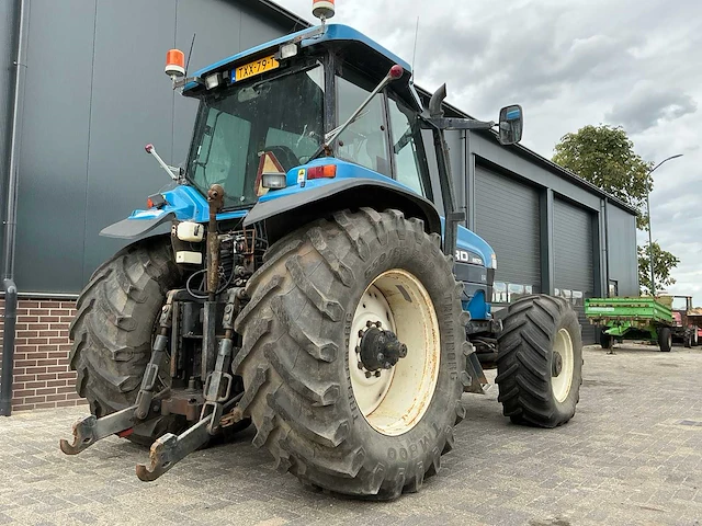 1995 ford 8670 new holland vierwielaangedreven landbouwtractor - afbeelding 35 van  38
