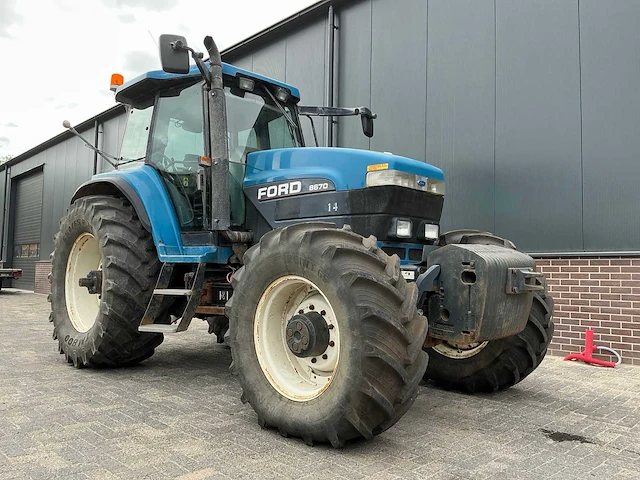 1995 ford 8670 new holland vierwielaangedreven landbouwtractor - afbeelding 36 van  38