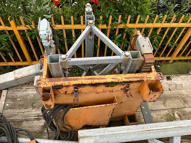 1995 hek ms3000 steigerlift - afbeelding 21 van  24