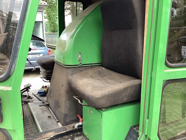 1995 hmf hmf400 straatveegmachine - afbeelding 2 van  23