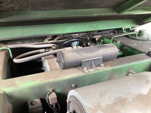1995 hmf hmf400 straatveegmachine - afbeelding 15 van  23