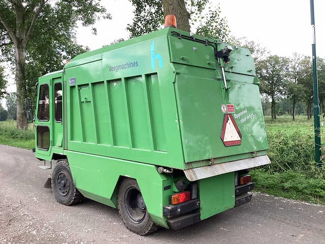 1995 hmf hmf400 straatveegmachine - afbeelding 17 van  23