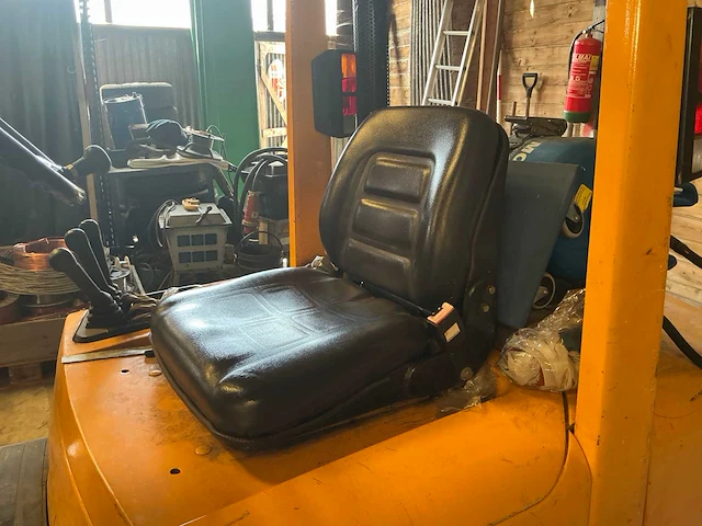 1995 hyster h3.00xm vorkheftruck (t-15-bvd) - afbeelding 2 van  20