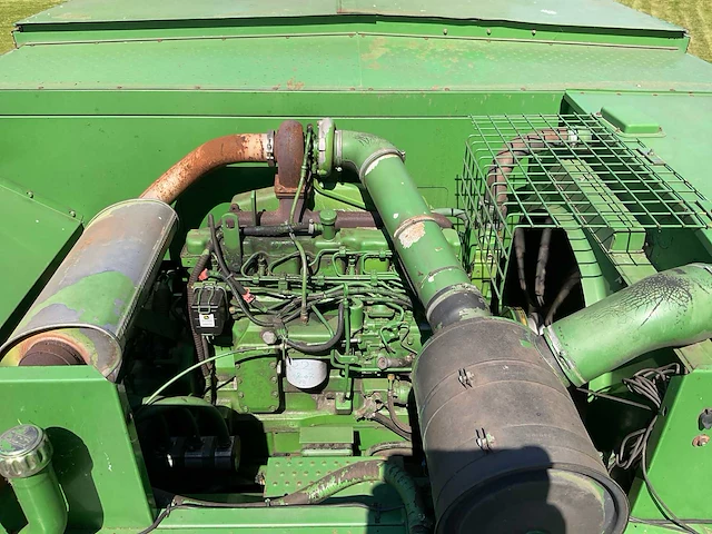 1995 john deere 2056 maaidorser - afbeelding 17 van  41