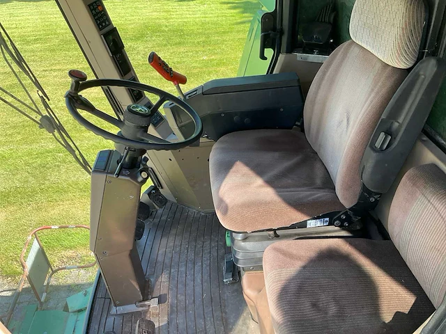 1995 john deere 2056 maaidorser - afbeelding 19 van  41