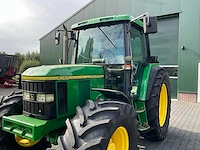 1995 john deere 6100 vierwielaangedreven landbouwtractor - afbeelding 2 van  38