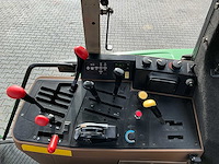 1995 john deere 6100 vierwielaangedreven landbouwtractor - afbeelding 21 van  38