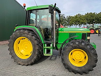 1995 john deere 6100 vierwielaangedreven landbouwtractor - afbeelding 34 van  38