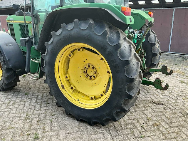 1995 john deere 6300 vierwielaangedreven landbouwtractor - afbeelding 7 van  41