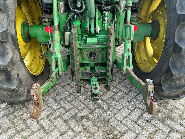 1995 john deere 6300 vierwielaangedreven landbouwtractor - afbeelding 13 van  41