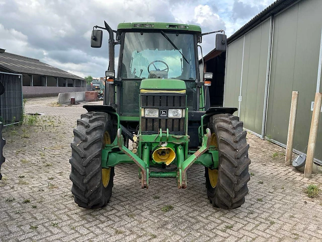 1995 john deere 6300 vierwielaangedreven landbouwtractor - afbeelding 40 van  41