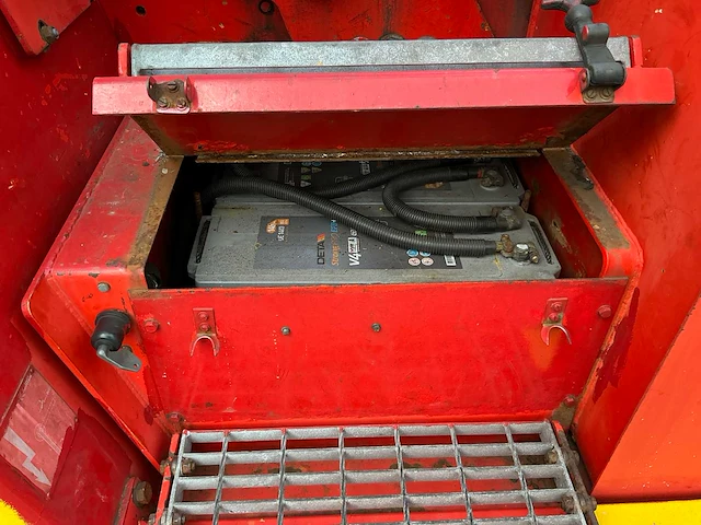 1995 kalmar tb 3042 industriële trekker - afbeelding 25 van  48