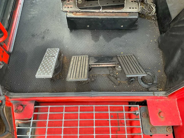 1995 kalmar tb 3042 industriële trekker - afbeelding 28 van  48