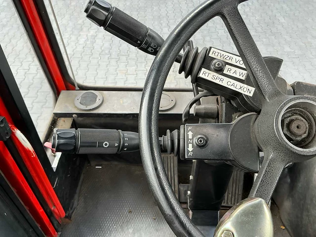 1995 kalmar tb 3042 industriële trekker - afbeelding 31 van  48