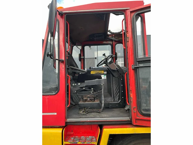 1995 kalmar tb 3042 industriële trekker - afbeelding 39 van  48