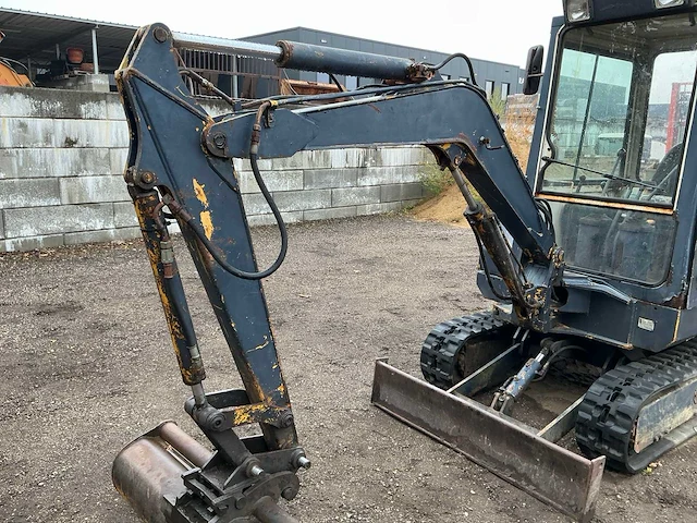 1995 komatsu pc 10-6 minigraafmachine - afbeelding 8 van  34
