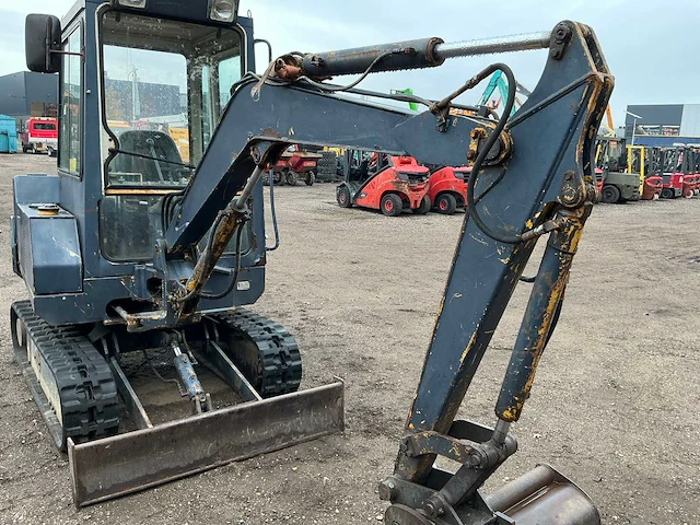 1995 komatsu pc 10-6 minigraafmachine - afbeelding 9 van  34