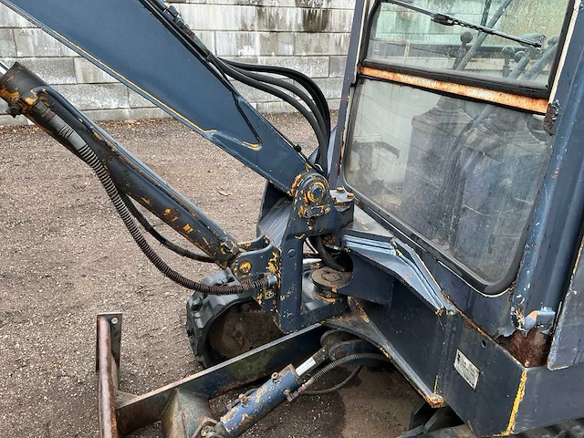 1995 komatsu pc 10-6 minigraafmachine - afbeelding 13 van  34