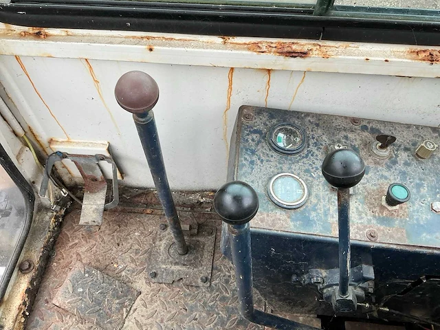 1995 komatsu pc 10-6 minigraafmachine - afbeelding 19 van  34