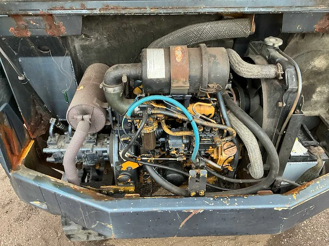 1995 komatsu pc 10-6 minigraafmachine - afbeelding 25 van  34