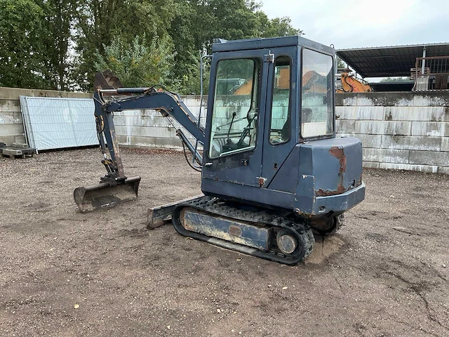 1995 komatsu pc 10-6 minigraafmachine - afbeelding 23 van  34