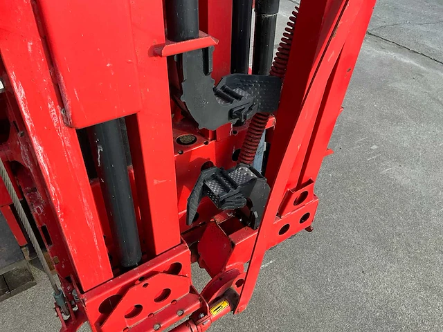 1995 kuhn aero 2112 pneumatische kunstmeststrooier - afbeelding 6 van  20