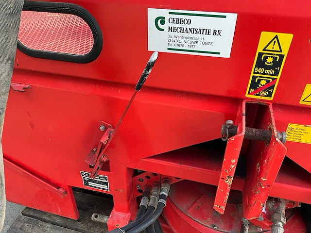 1995 kuhn aero 2112 pneumatische kunstmeststrooier - afbeelding 8 van  20