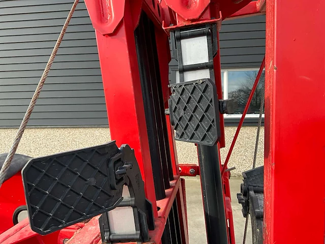 1995 kuhn aero 2112 pneumatische kunstmeststrooier - afbeelding 19 van  20