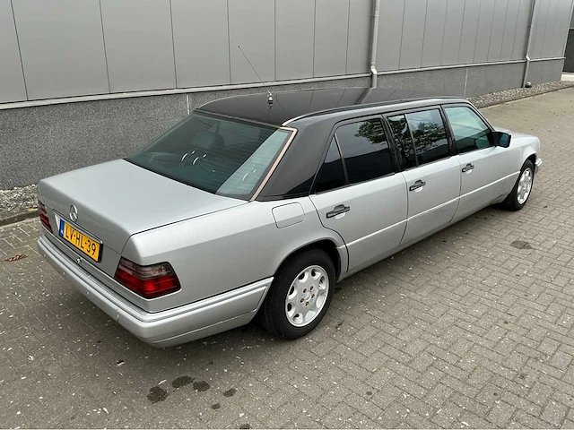 1995 mercedes-benz e200d limousine - afbeelding 7 van  34