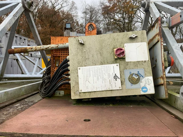 1995 middelbeers msm materiaallift - afbeelding 4 van  9