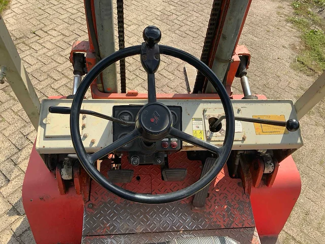 1995 nissan yh03a35t vorkheftruck - afbeelding 9 van  24