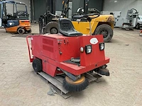 1995 rcm r850 zelfrijdende veegmachine - afbeelding 6 van  13