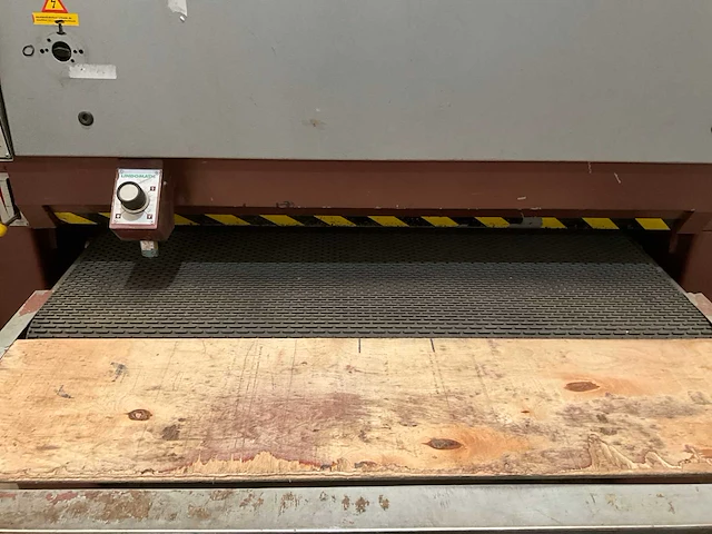 1995 sandingmaster 3000 sa-3300-1350 breedbandschuurmachine 67kw v.v. 3 schuurbanden - afbeelding 10 van  15