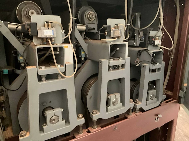 1995 sandingmaster 3000 sa-3300-1350 breedbandschuurmachine 67kw v.v. 3 schuurbanden - afbeelding 14 van  15