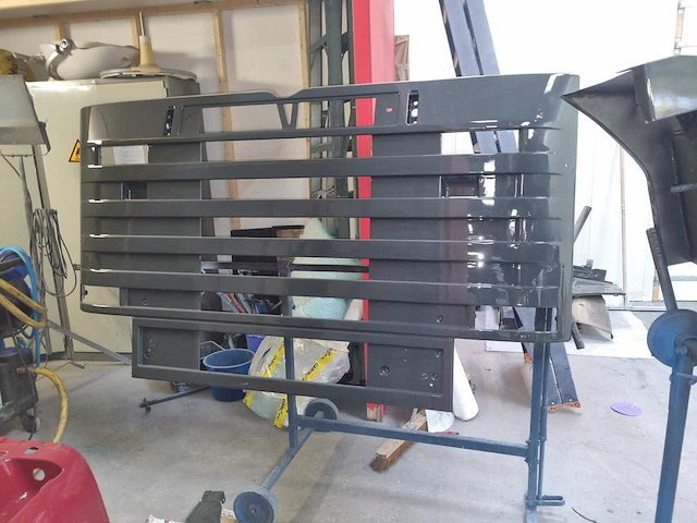 1995 scania r 143 h 420 vrachtwagen - afbeelding 7 van  104