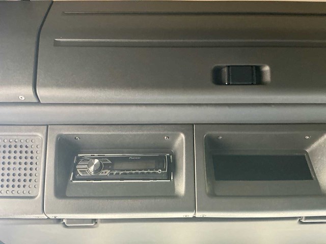 1995 scania r 143 h 420 vrachtwagen - afbeelding 27 van  104