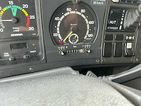 1995 scania r 143 h 420 vrachtwagen - afbeelding 32 van  104