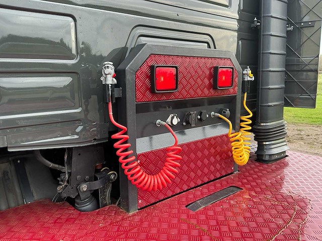 1995 scania r 143 h 420 vrachtwagen - afbeelding 34 van  104