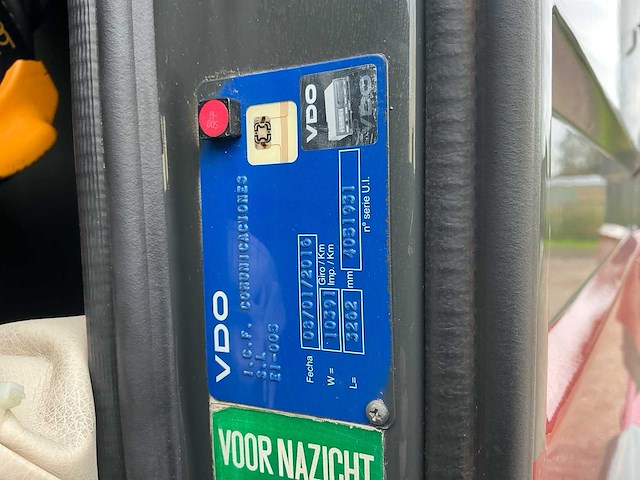 1995 scania r 143 h 420 vrachtwagen - afbeelding 41 van  104